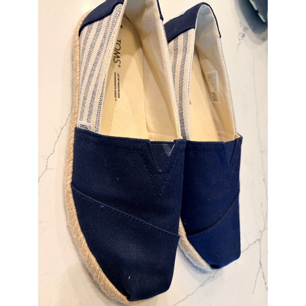 TOMS Alpargata Espadrille Navy Blue Striped Canvas Slip On Flat Shoes 7.5
